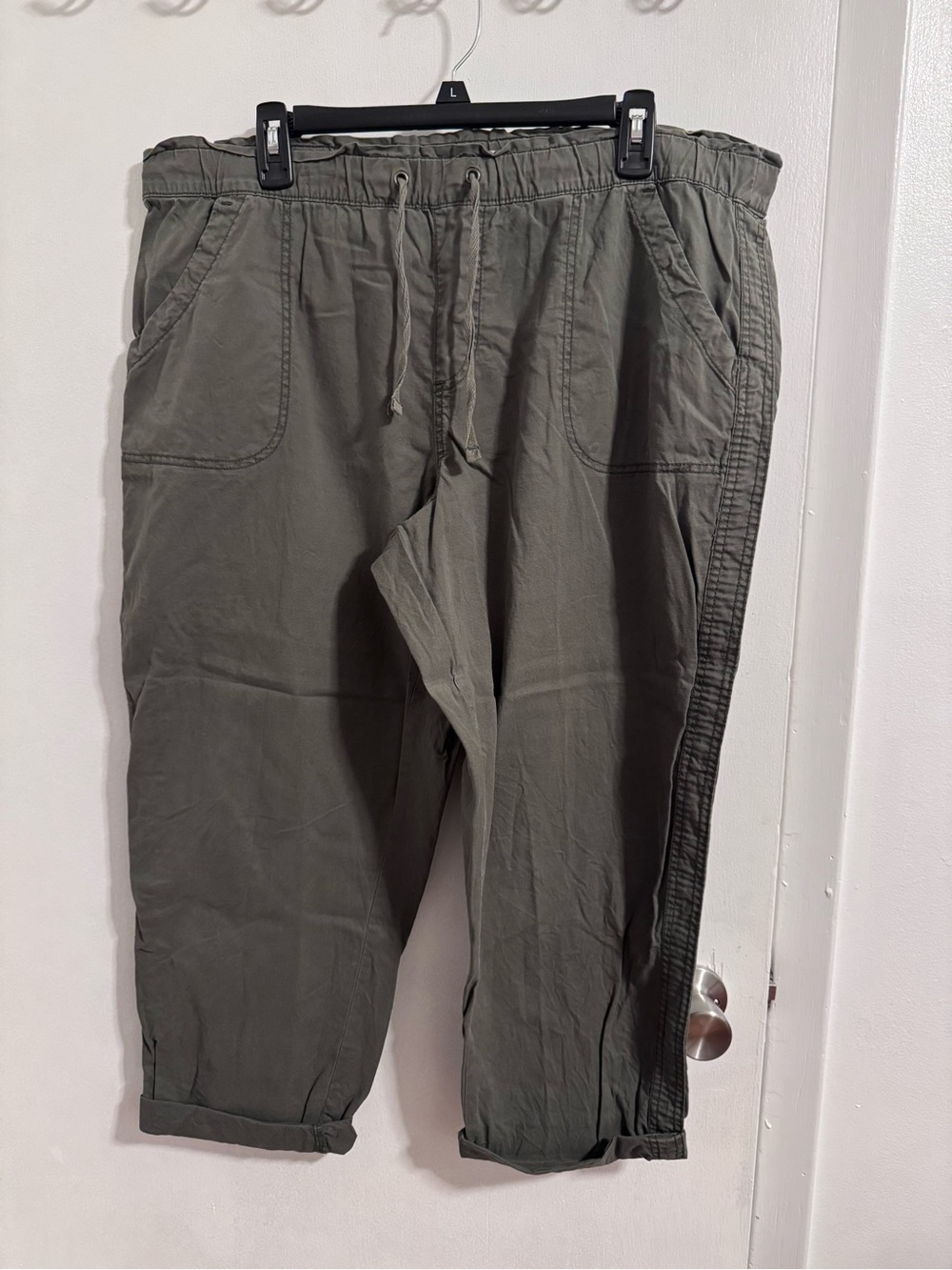 Sonoma Women’s Capri Pants